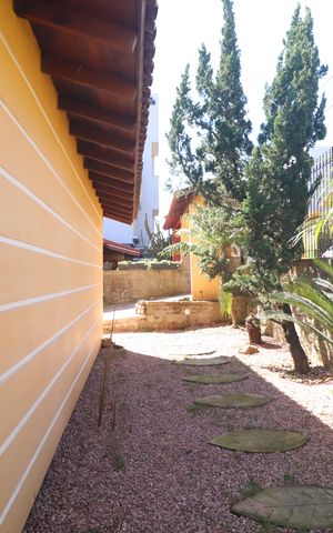 Casa à venda com 223m², 3 quartos e 4 vagasJardim