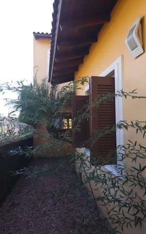 Casa à venda com 223m², 3 quartos e 4 vagasJardim