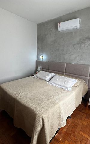 Casa à venda com 300m², 4 quartos e 6 vagas Casa à venda com 300m², 4 quartos e 6 vagasQuarto 1