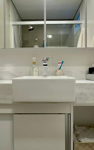Apartamento à venda com 100m², 3 quartos e 1 vaga Apartamento à venda com 100m², 3 quartos e 1 vagaBanheiro