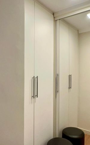 Apartamento à venda com 100m², 3 quartos e 1 vaga Apartamento à venda com 100m², 3 quartos e 1 vagaCloset da suíte