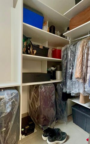 Apartamento à venda com 100m², 3 quartos e 1 vaga Apartamento à venda com 100m², 3 quartos e 1 vagaQuarto de Serviço