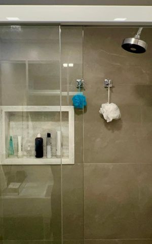 Apartamento à venda com 100m², 3 quartos e 1 vaga Apartamento à venda com 100m², 3 quartos e 1 vagaBanheiro