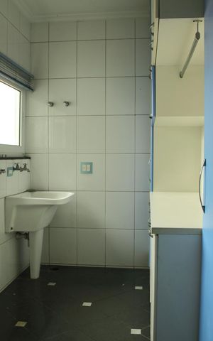 Casa à venda com 322m², 3 quartos e 3 vagasÁrea de Serviço