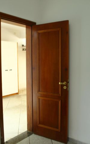 Casa à venda com 322m², 3 quartos e 3 vagasQuarto de Serviço