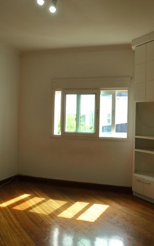 Casa à venda com 322m², 3 quartos e 3 vagasSuíte 1