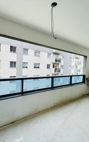 Apartamento à venda com 89m², 2 quartos e 2 vagas Apartamento à venda com 89m², 2 quartos e 2 vagasVaranda