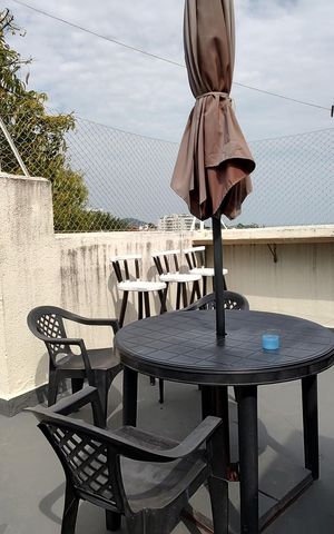 Apartamento à venda com 182m², 3 quartos e 1 vaga Apartamento à venda com 182m², 3 quartos e 1 vagaCobertura