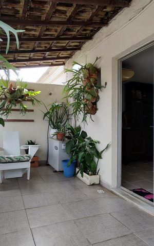 Apartamento à venda com 182m², 3 quartos e 1 vaga Apartamento à venda com 182m², 3 quartos e 1 vagaCobertura