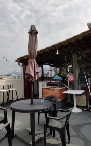 Apartamento à venda com 182m², 3 quartos e 1 vaga Apartamento à venda com 182m², 3 quartos e 1 vagaCobertura