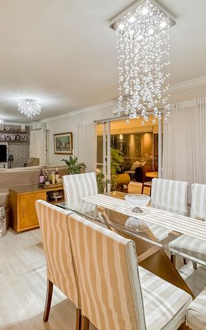 Apartamento à venda com 146m², 3 quartos e 2 vagas Apartamento à venda com 146m², 3 quartos e 2 vagasSala