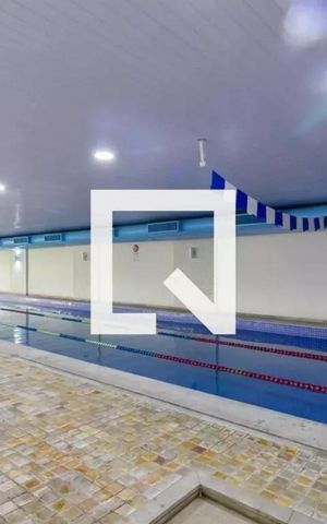 Apartamento à venda com 146m², 3 quartos e 2 vagas Apartamento à venda com 146m², 3 quartos e 2 vagasÁrea comum - Piscina Coberta