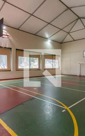 Apartamento à venda com 146m², 3 quartos e 2 vagas Apartamento à venda com 146m², 3 quartos e 2 vagasÁrea comum - Quadra Esportiva Coberta