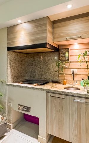 Apartamento à venda com 146m², 3 quartos e 2 vagas Apartamento à venda com 146m², 3 quartos e 2 vagasVaranda gourmet