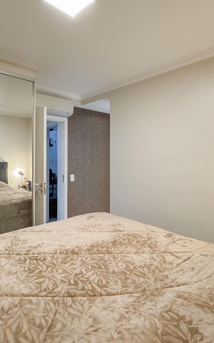 Apartamento à venda com 146m², 3 quartos e 2 vagas Apartamento à venda com 146m², 3 quartos e 2 vagasSuíte 1