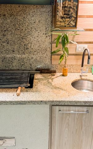 Apartamento à venda com 146m², 3 quartos e 2 vagas Apartamento à venda com 146m², 3 quartos e 2 vagasVaranda gourmet