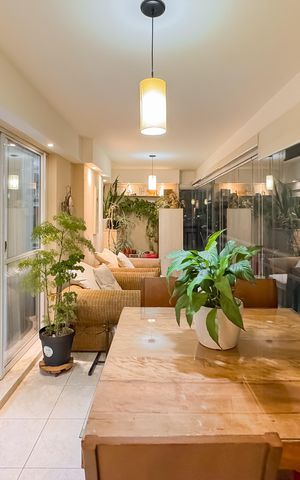 Apartamento à venda com 146m², 3 quartos e 2 vagas Apartamento à venda com 146m², 3 quartos e 2 vagasVaranda gourmet