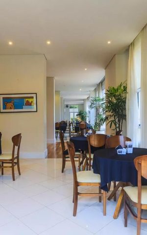 Apartamento à venda com 146m², 3 quartos e 2 vagas Apartamento à venda com 146m², 3 quartos e 2 vagasÁrea comum - Salão de Festas