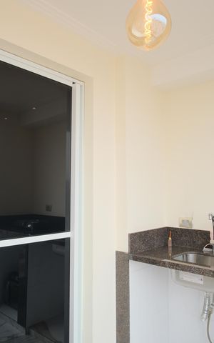 Apartamento para alugar com 73m², 3 quartos e 2 vagasVaranda