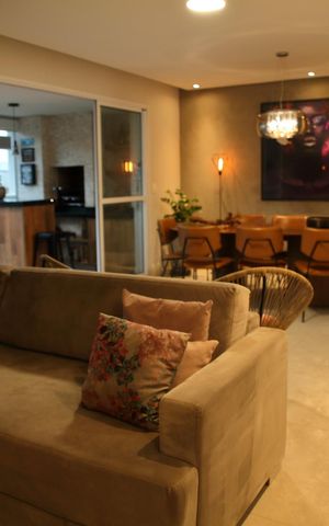 Apartamento à venda com 130m², 3 quartos e 2 vagasSala