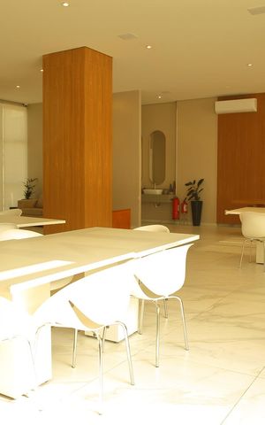 Apartamento à venda com 130m², 3 quartos e 2 vagasÁrea comum - Salão de festas