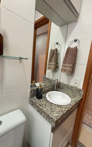 Apartamento à venda com 80m², 2 quartos e 1 vaga Apartamento à venda com 80m², 2 quartos e 1 vagaBanheiro