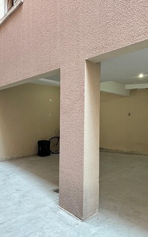 Apartamento à venda com 80m², 2 quartos e 1 vaga Apartamento à venda com 80m², 2 quartos e 1 vagaGaragem