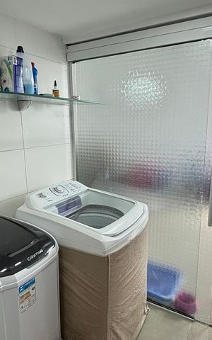 Apartamento à venda com 80m², 2 quartos e 1 vaga Apartamento à venda com 80m², 2 quartos e 1 vagaArea de Serviço