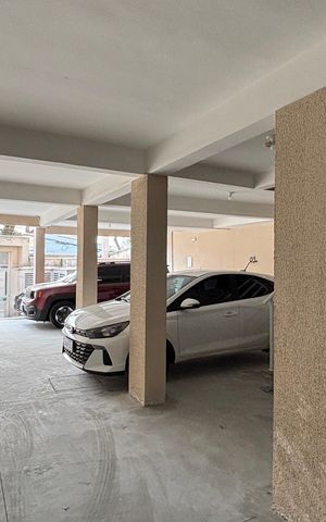 Apartamento à venda com 80m², 2 quartos e 1 vaga Apartamento à venda com 80m², 2 quartos e 1 vagaGaragem