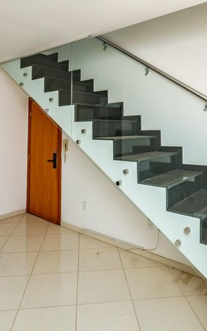 Apartamento à venda com 8469m², 3 quartos e 2 vagasSala