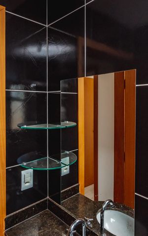 Apartamento à venda com 8469m², 3 quartos e 2 vagasBanheiro Social