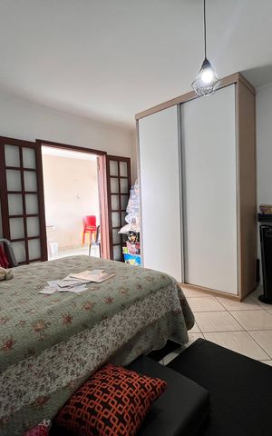 Casa à venda com 250m², 3 quartos e 2 vagas Casa à venda com 250m², 3 quartos e 2 vagasQuarto 2