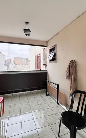 Casa à venda com 250m², 3 quartos e 2 vagas Casa à venda com 250m², 3 quartos e 2 vagasSacada