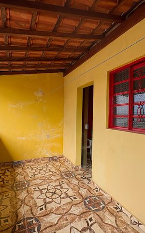 Casa à venda com 191m², 2 quartos e sem vagaSacada