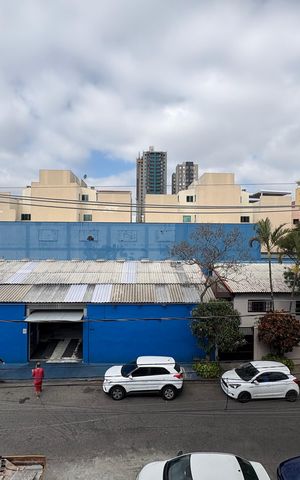 Apartamento à venda com 90m², 2 quartos e 2 vagas Apartamento à venda com 90m², 2 quartos e 2 vagasVista da Sacada da Suite
