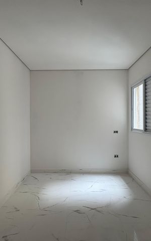 Apartamento à venda com 90m², 2 quartos e 2 vagas Apartamento à venda com 90m², 2 quartos e 2 vagasQuarto 2