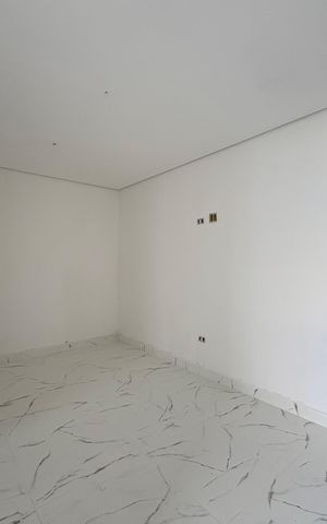Apartamento à venda com 90m², 2 quartos e 2 vagas Apartamento à venda com 90m², 2 quartos e 2 vagasSuite