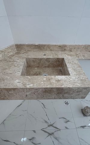 Apartamento à venda com 90m², 2 quartos e 2 vagas Apartamento à venda com 90m², 2 quartos e 2 vagasBanheiro da Suíte