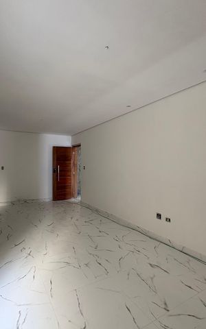 Apartamento à venda com 90m², 2 quartos e 2 vagas Apartamento à venda com 90m², 2 quartos e 2 vagasSala