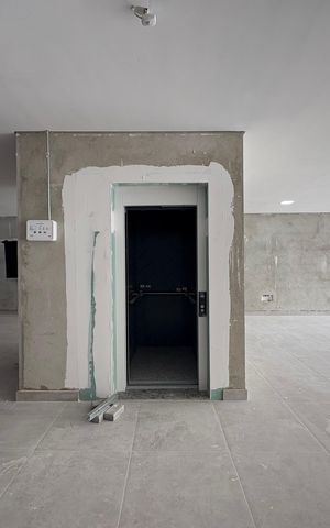 Apartamento à venda com 90m², 2 quartos e 2 vagas Apartamento à venda com 90m², 2 quartos e 2 vagasGaragem