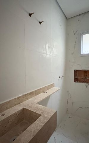 Apartamento à venda com 90m², 2 quartos e 2 vagas Apartamento à venda com 90m², 2 quartos e 2 vagasBanheiro