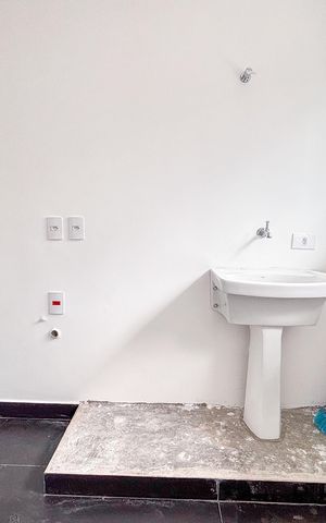 Apartamento à venda com 264m², 3 quartos e 3 vagas Apartamento à venda com 264m², 3 quartos e 3 vagasÁrea de Serviço