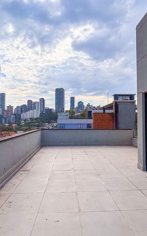 Apartamento à venda com 264m², 3 quartos e 3 vagas Apartamento à venda com 264m², 3 quartos e 3 vagasCobertura