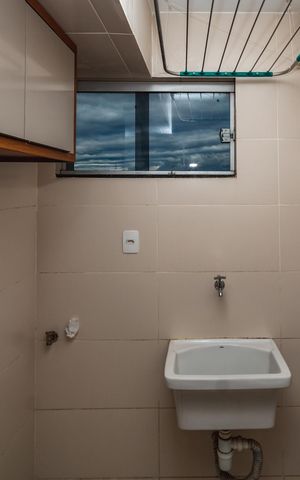 Apartamento para alugar com 78m², 3 quartos e 1 vagaÁrea de Serviço