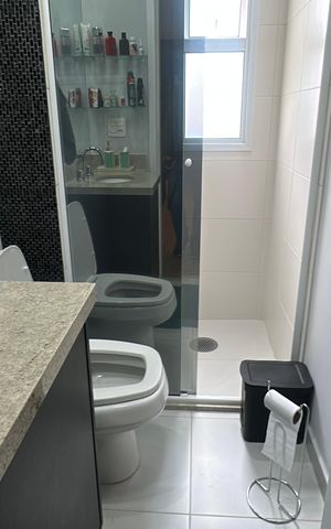 Apartamento à venda com 78m², 2 quartos e 2 vagas Apartamento à venda com 78m², 2 quartos e 2 vagasBanheiro