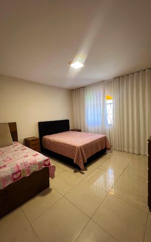 Casa à venda com 450m², 3 quartos e 5 vagas Casa à venda com 450m², 3 quartos e 5 vagasQuarto 3