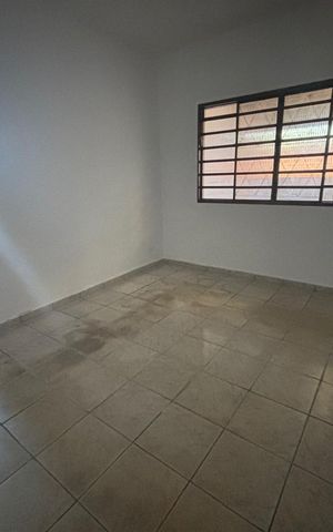 Casa para alugar com 210m², 3 quartos e 3 vagas Casa para alugar com 210m², 3 quartos e 3 vagasQuarto 2