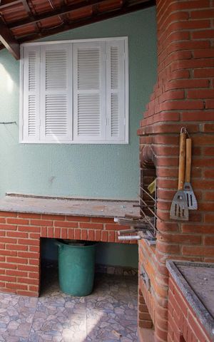 Casa à venda com 275m², 4 quartos e 2 vagasEspaço Gourmet