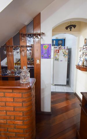 Casa à venda com 113m², 3 quartos e 2 vagas Casa à venda com 113m², 3 quartos e 2 vagasSala