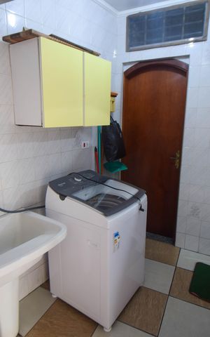 Casa à venda com 113m², 3 quartos e 2 vagas Casa à venda com 113m², 3 quartos e 2 vagasÁrea de Serviço